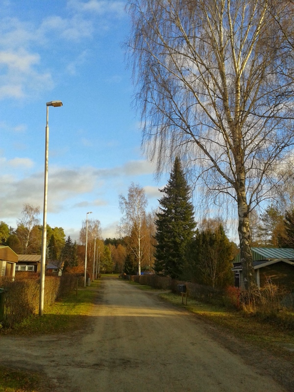 Syksyinen katu Hämeenlinnassa
