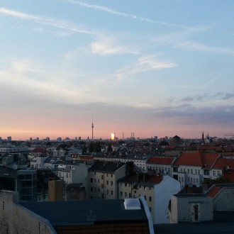 Auringonlasku Berliinissä